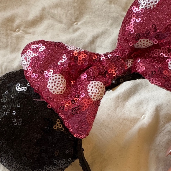 Sequin Minnie Mouse Ears Headband - Picture 2 of 3